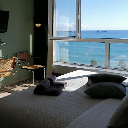 A City-Center Seaview Penthouse At Oceanic Limassol Kültér fotó