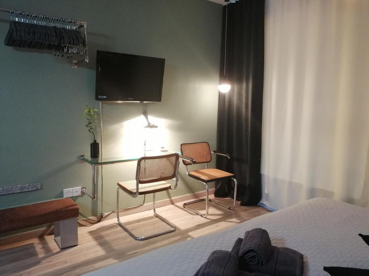 A City-Center Seaview Penthouse At Oceanic Limassol Kültér fotó