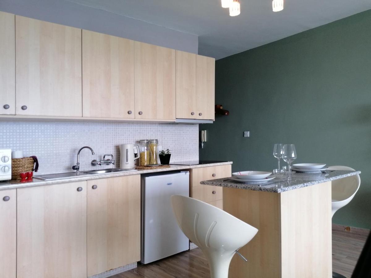 A City-Center Seaview Penthouse At Oceanic Limassol Kültér fotó
